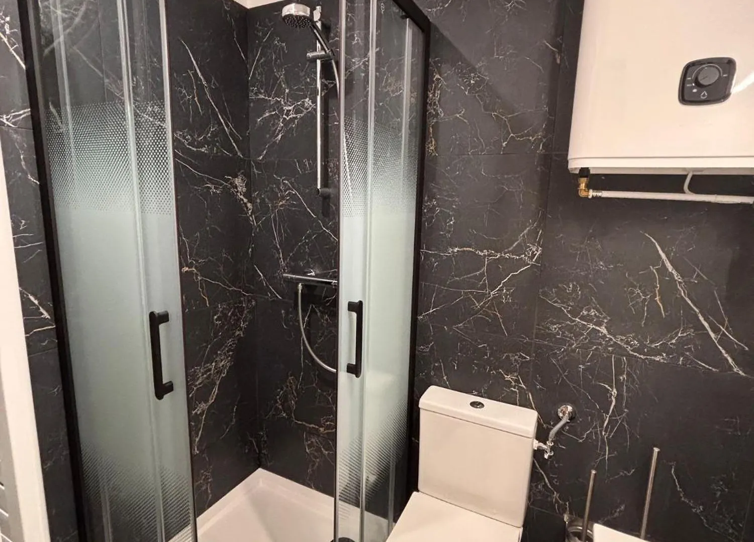 דירה אקס-אן-פרובאנס Charmant Appartement Aixois